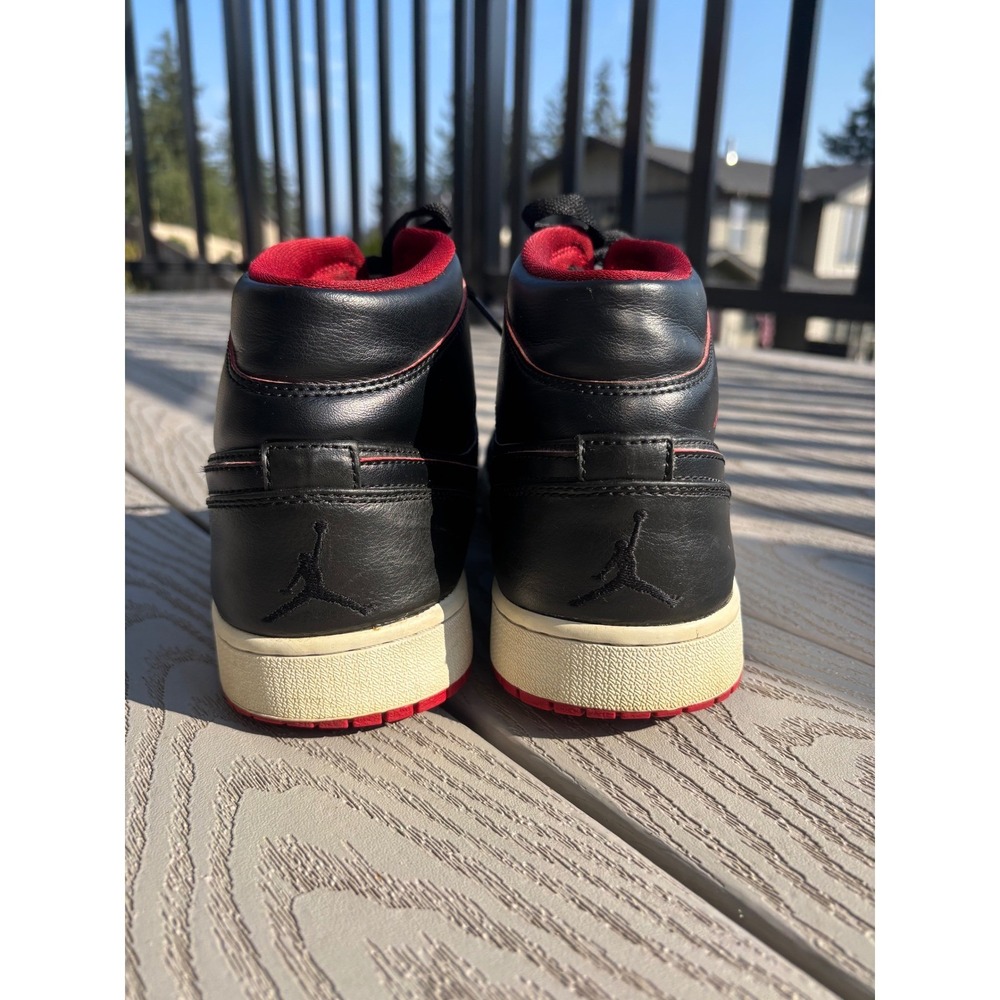 Nike Air Jordan 1 Retro Mid Black Red White Leather Mens Sneakers Shoes Size 12 - Picture 8 of 10
